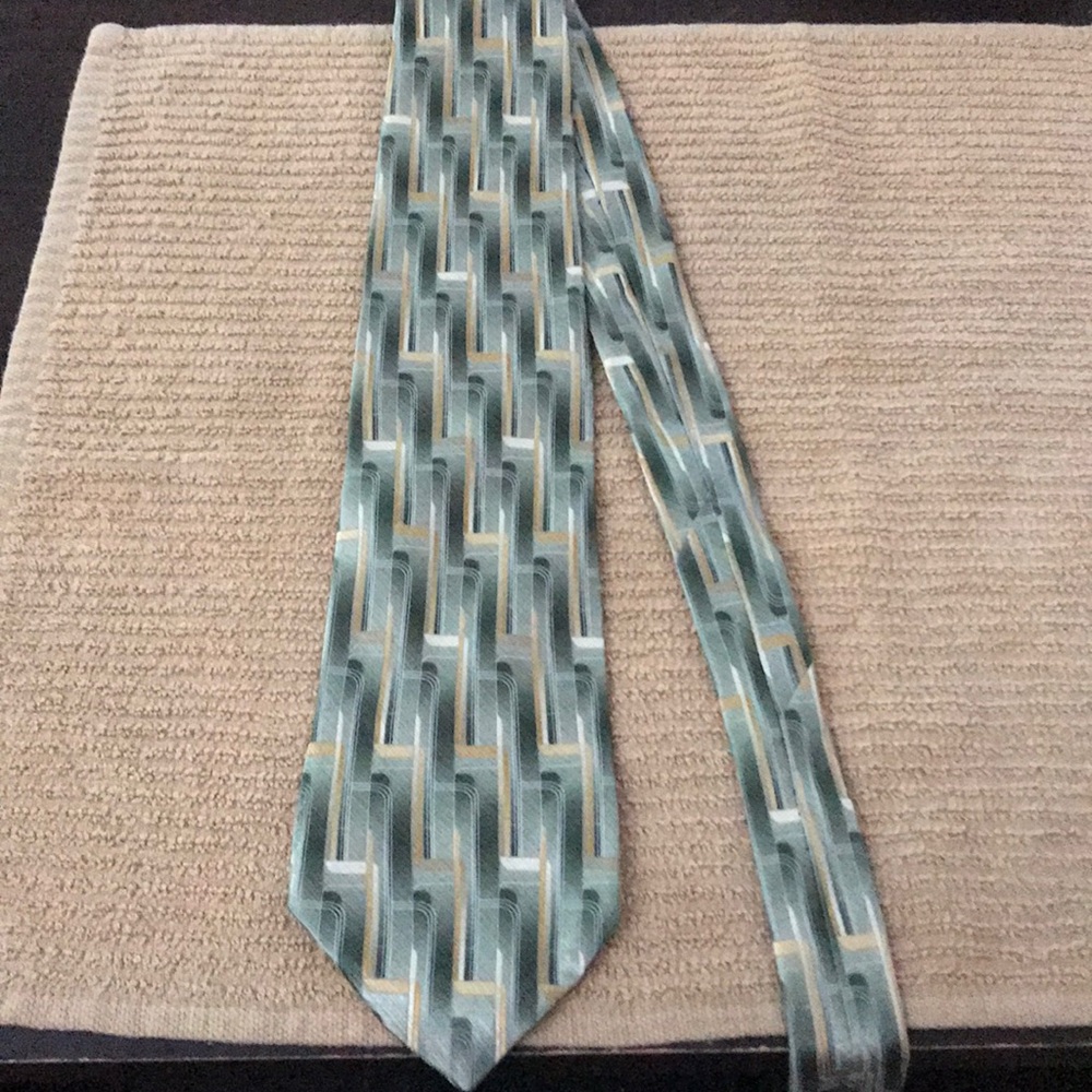 Stanford Tie
